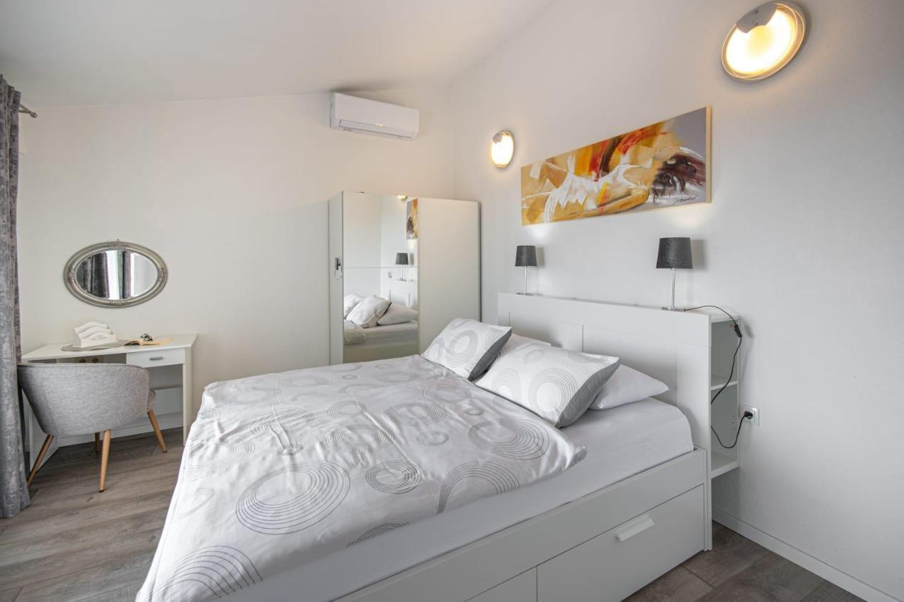 Apartments Villa Luce Μακάρσκα Εξωτερικό φωτογραφία